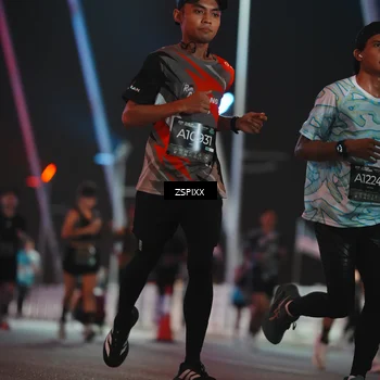 Runner Photo 6251725