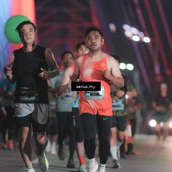 Runner Photo 6251731