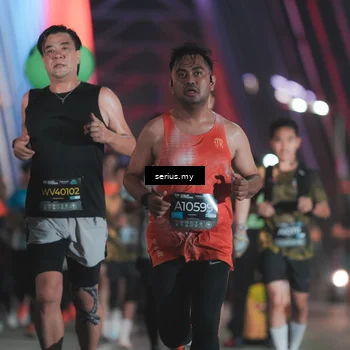 Runner Photo 6251745