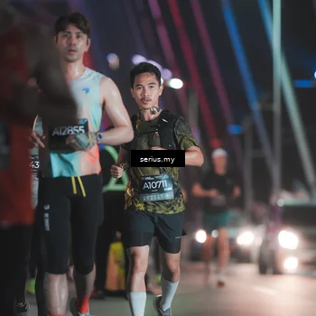 Runner Photo 6251763