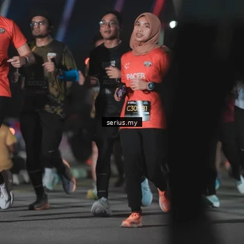 Runner Photo 6251810