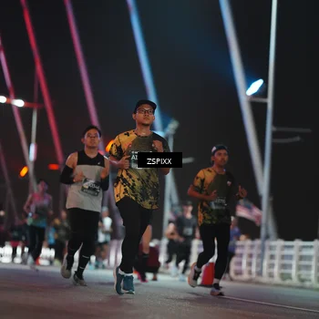 Runner Photo 6251842