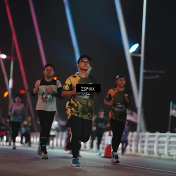 Runner Photo 6251863
