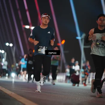 Runner Photo 6251892
