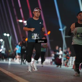 Runner Photo 6251905