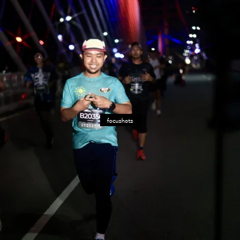 Runner Photo 6252030