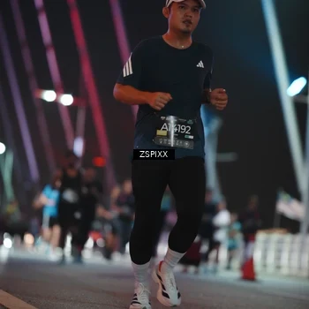 Runner Photo 6252050