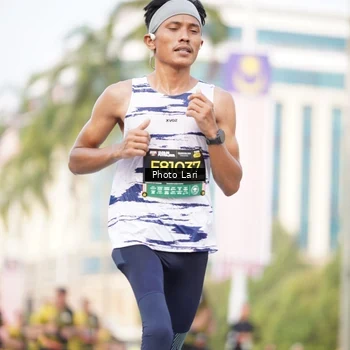 Runner Photo 6252052