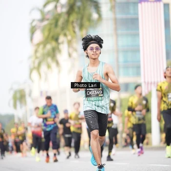 Runner Photo 6252053
