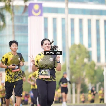 Runner Photo 6252069