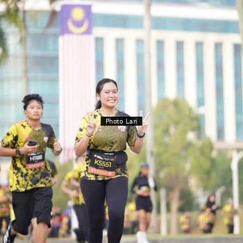 Runner Photo 6252070