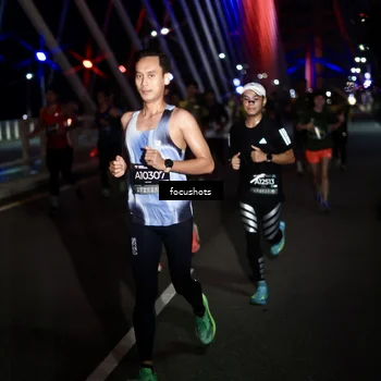 Runner Photo 6252076