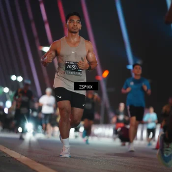 Runner Photo 6252077