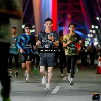 Runner Photo 6252095