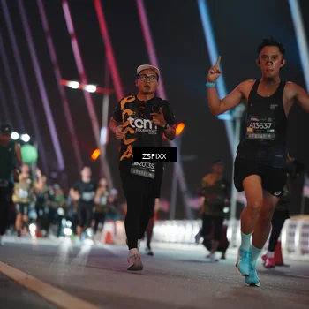 Runner Photo 6252120