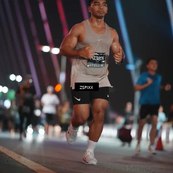 Runner Photo 6252123
