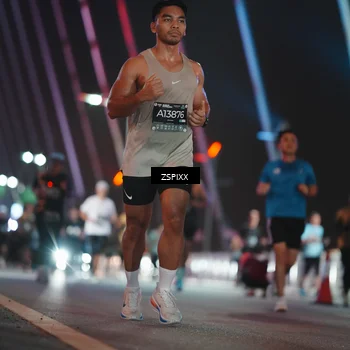 Runner Photo 6252135