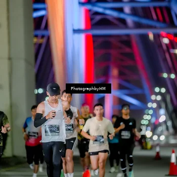 Runner Photo 6252165