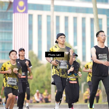 Runner Photo 6252172