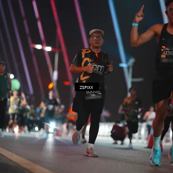 Runner Photo 6252189