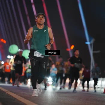 Runner Photo 6252242