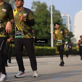 Runner Photo 6252244