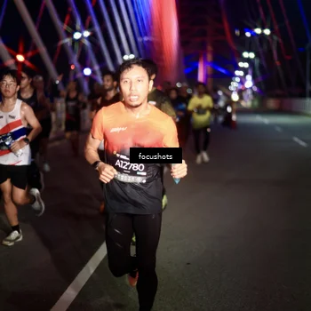 Runner Photo 6252248