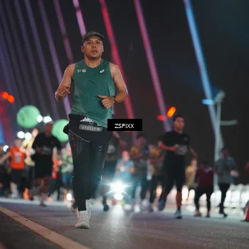 Runner Photo 6252249