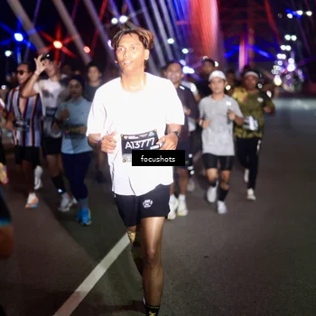 Runner Photo 6252282