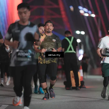 Runner Photo 6252304