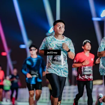Runner Photo 6252332