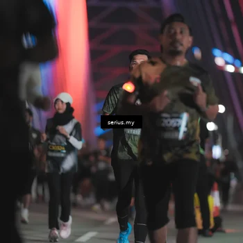 Runner Photo 6252346