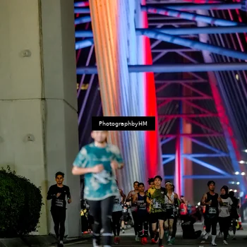 Runner Photo 6252355