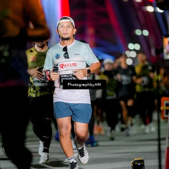 Runner Photo 6252359
