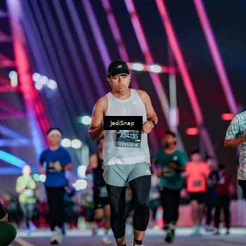 Runner Photo 6252392