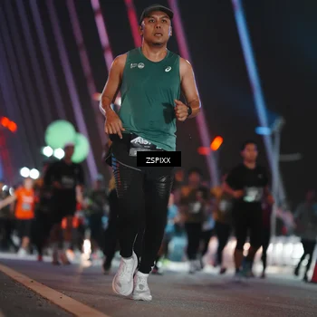 Runner Photo 6252410