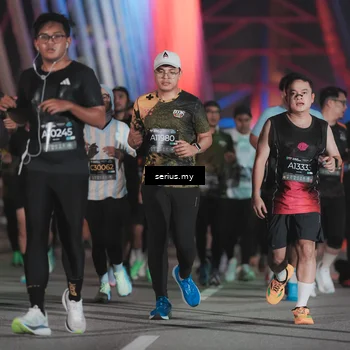 Runner Photo 6252479