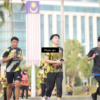 Runner Photo 6252503