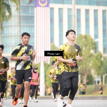 Runner Photo 6252515