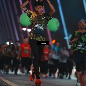 Runner Photo 6252596