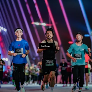 Runner Photo 6252616