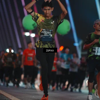 Runner Photo 6252625