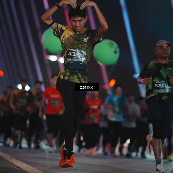 Runner Photo 6252630