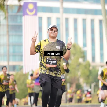 Runner Photo 6252635
