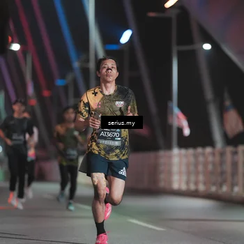 Runner Photo 6252660