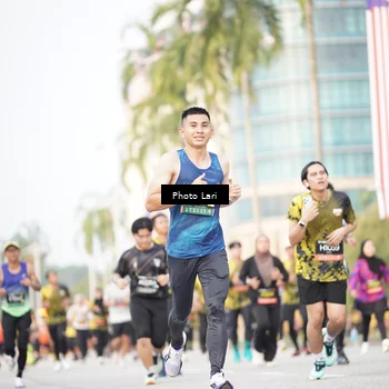 Runner Photo 6252671