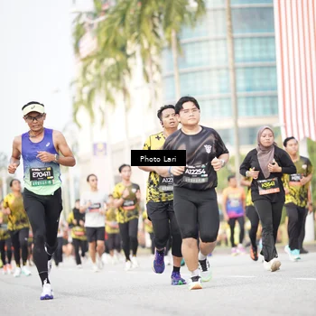 Runner Photo 6252679