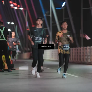 Runner Photo 6252680