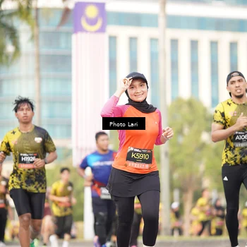 Runner Photo 6252859