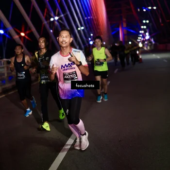 Runner Photo 6252939